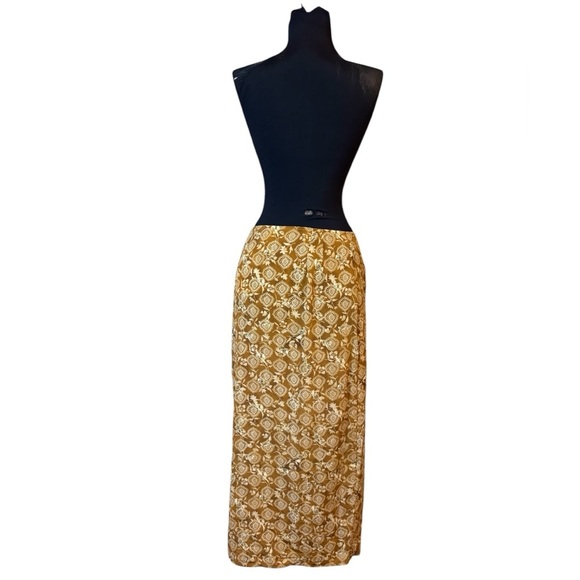 Vintage Janique Gold Patterned Wrap Skirt - Picture 2 of 12